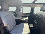 2025 Navigator Thumbnail 21