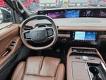 2025 Navigator Thumbnail 26