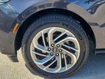 2025 Navigator Thumbnail 8
