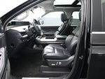 2025 Navigator Thumbnail 10
