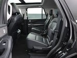 2025 Navigator Thumbnail 21