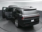 2025 Navigator Thumbnail 59