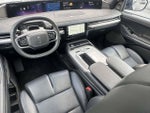 2025 Navigator Thumbnail 10