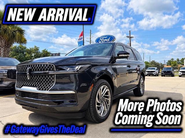 2026 Lincoln Navigator - $87,520