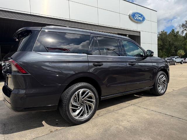2026 Lincoln Navigator - $87,520