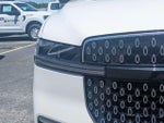 2026 Navigator Thumbnail 10