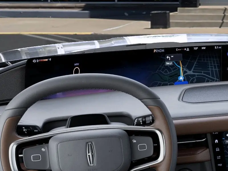 2027 Lincoln Navigator