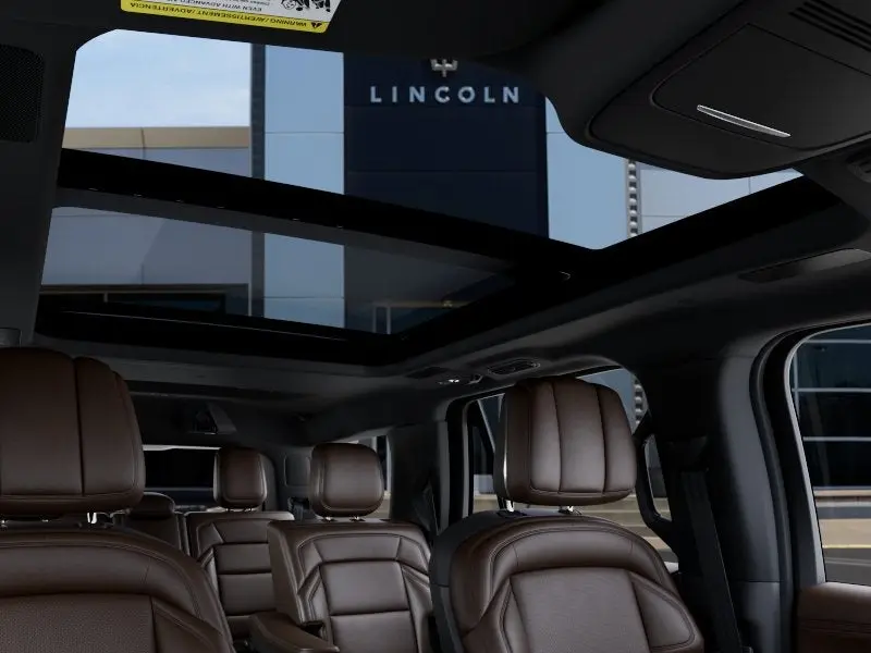 2027 Lincoln Navigator