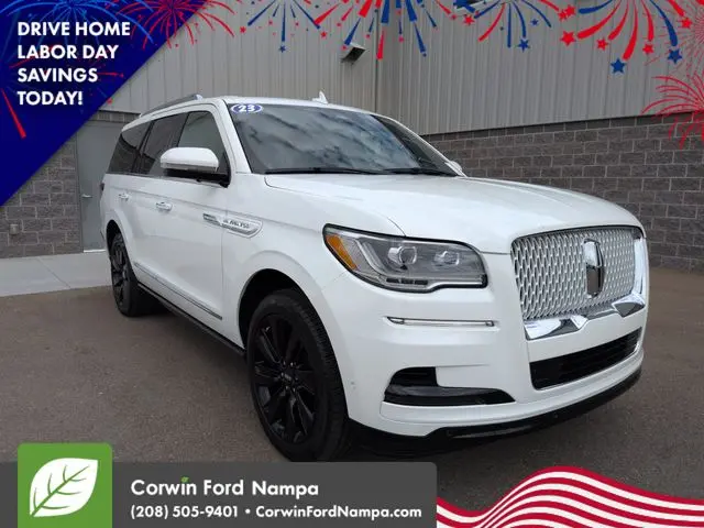 2023 Lincoln Navigator