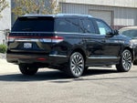 2024 Navigator Thumbnail 3