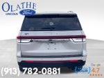2024 Navigator Thumbnail 4
