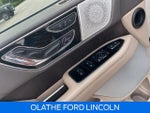 2024 Navigator Thumbnail 18