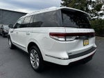 2024 Navigator Thumbnail 7