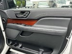 2024 Navigator Thumbnail 37