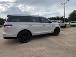 2024 Navigator Thumbnail 7