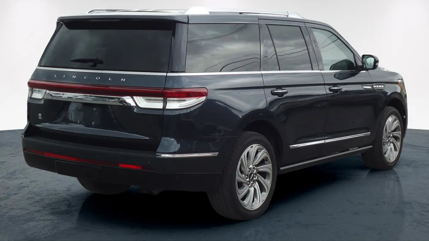 2024 Lincoln Navigator Reserve