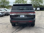 2024 Navigator Thumbnail 4