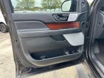 2024 Navigator Thumbnail 10