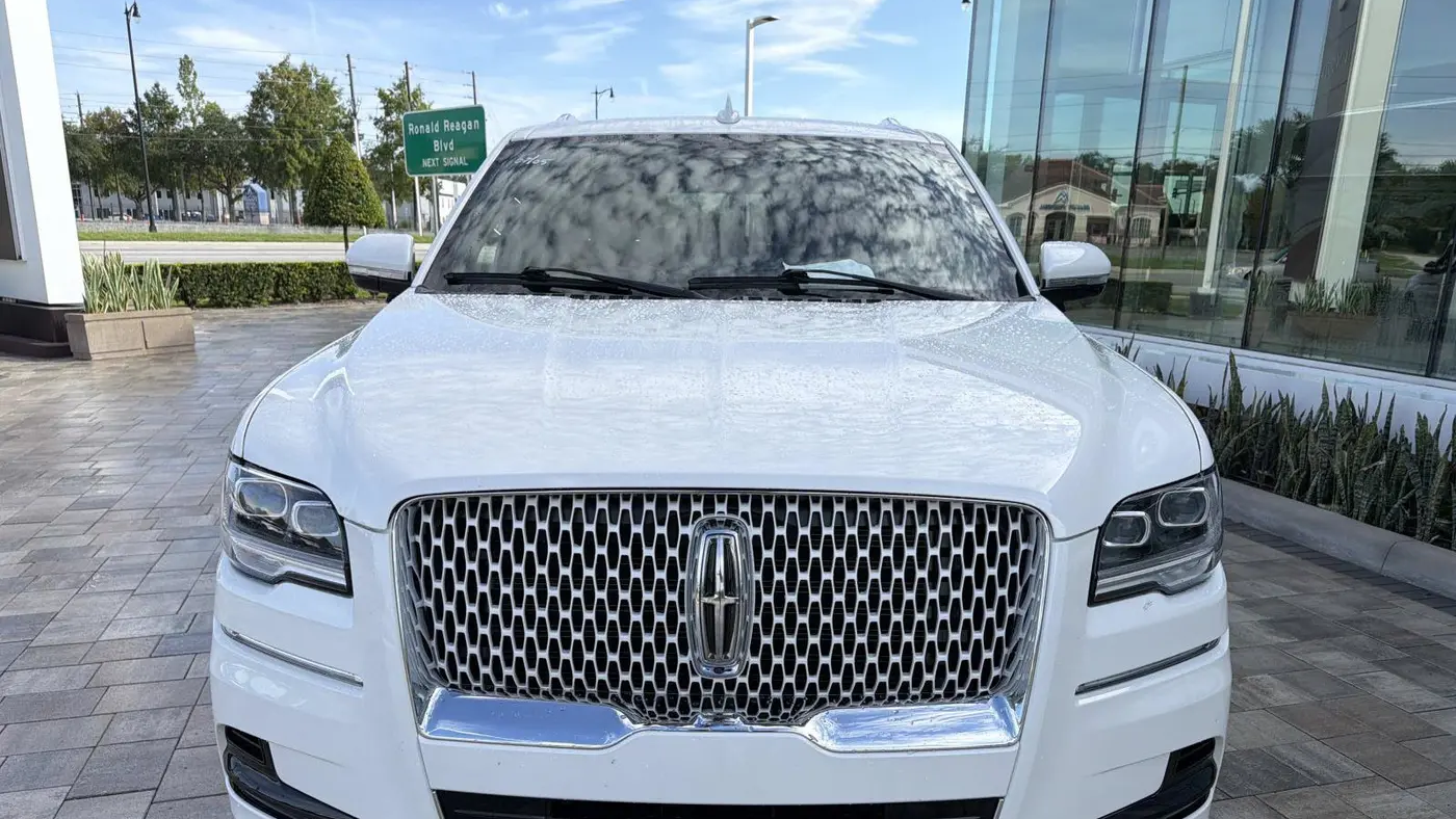 2024 Lincoln Navigator Reserve