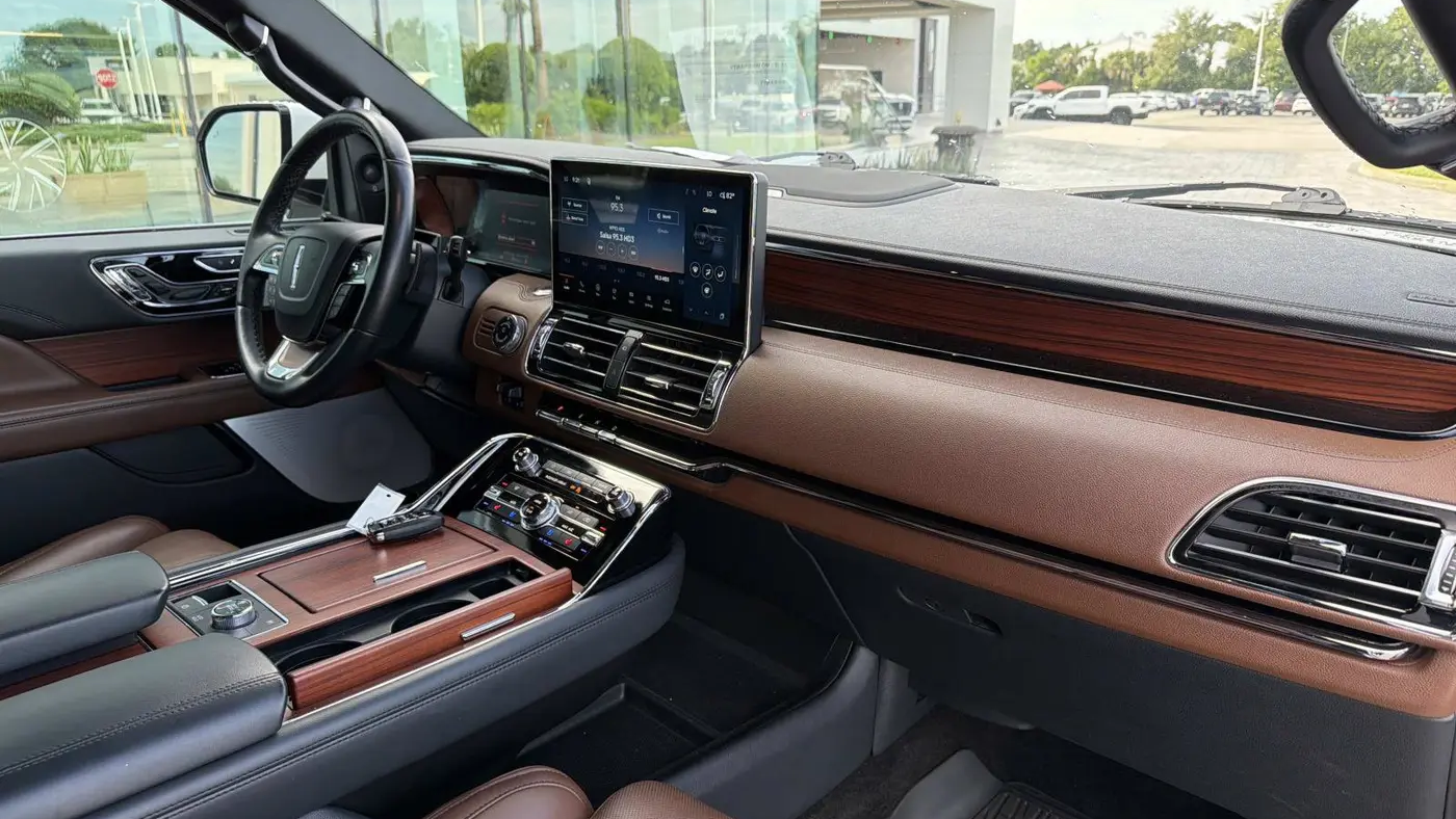 2024 Lincoln Navigator Reserve