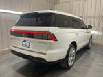2025 Navigator Thumbnail 28