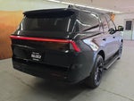 2025 Navigator Thumbnail 18