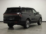 2025 Navigator Thumbnail 8