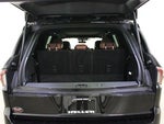 2025 Navigator Thumbnail 14