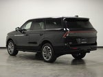 2025 Navigator Thumbnail 6