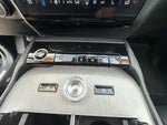 2025 Navigator Thumbnail 5