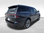 2025 Navigator Thumbnail 19