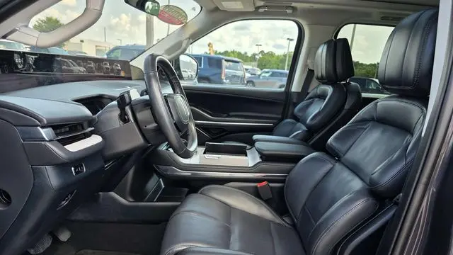 2025 Lincoln Navigator Reserve