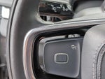 2025 Navigator Thumbnail 16
