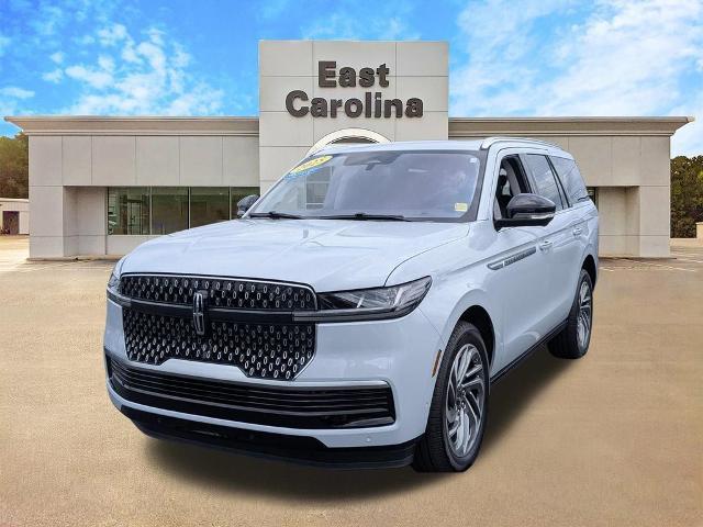 2025 Lincoln Navigator - $77,638