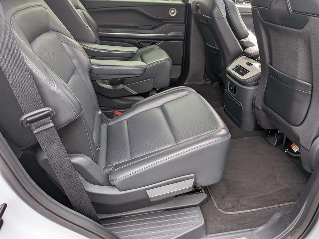 2025 Lincoln Navigator - $77,638