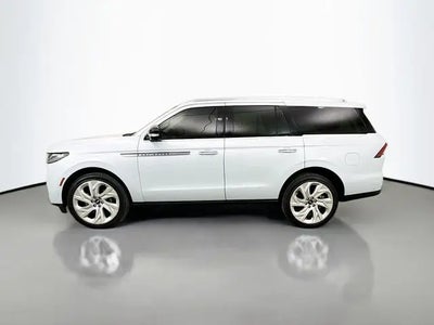 Photo of a 2025 Lincoln Navigator 4X4 Reserve 4DR SUV for sale