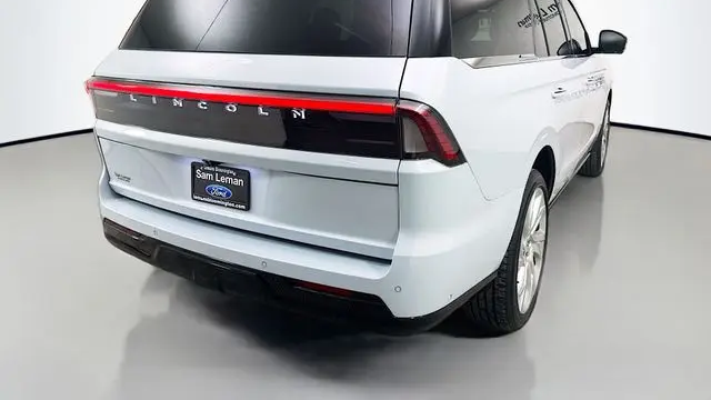 2025 Lincoln Navigator Reserve