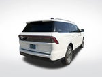 2026 Navigator Thumbnail 5