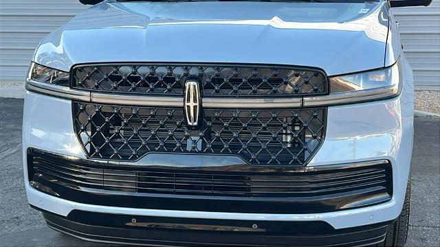 2026 Lincoln Navigator - $97,788