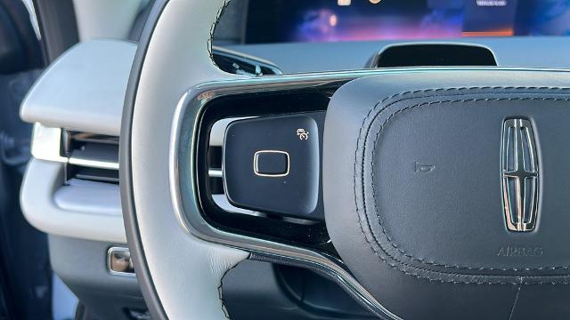 2026 Lincoln Navigator - $97,788