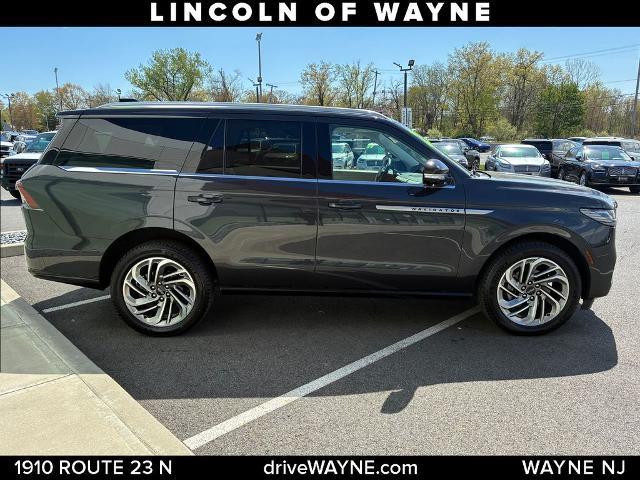 2026 Lincoln Navigator - $89,527