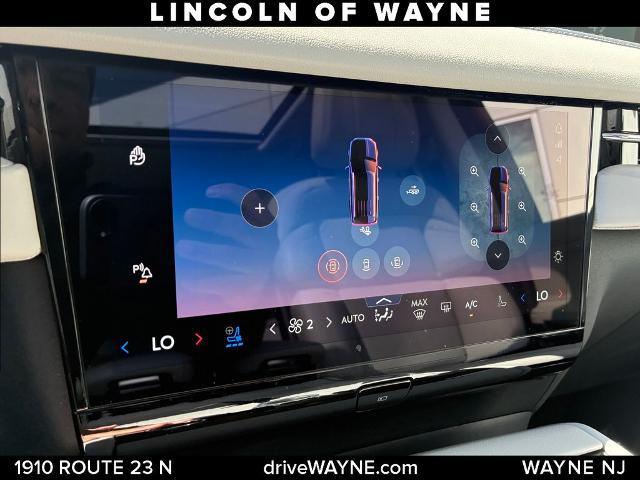 2026 Lincoln Navigator - $89,527