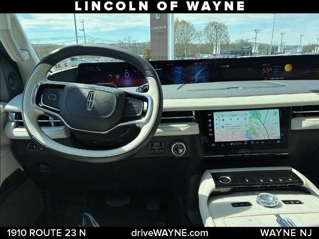 2026 Lincoln Navigator - $89,527