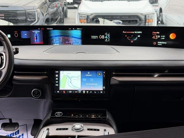 2026 Lincoln Navigator - $89,995