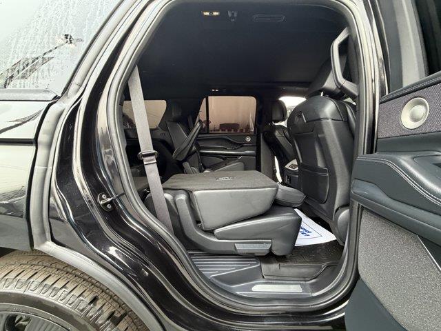 2026 Lincoln Navigator - $89,995