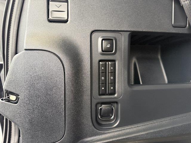 2026 Lincoln Navigator - $89,995