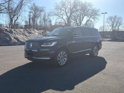 Photo of a 2023 Lincoln Navigator 4X4 Reserve 4DR SUV for sale