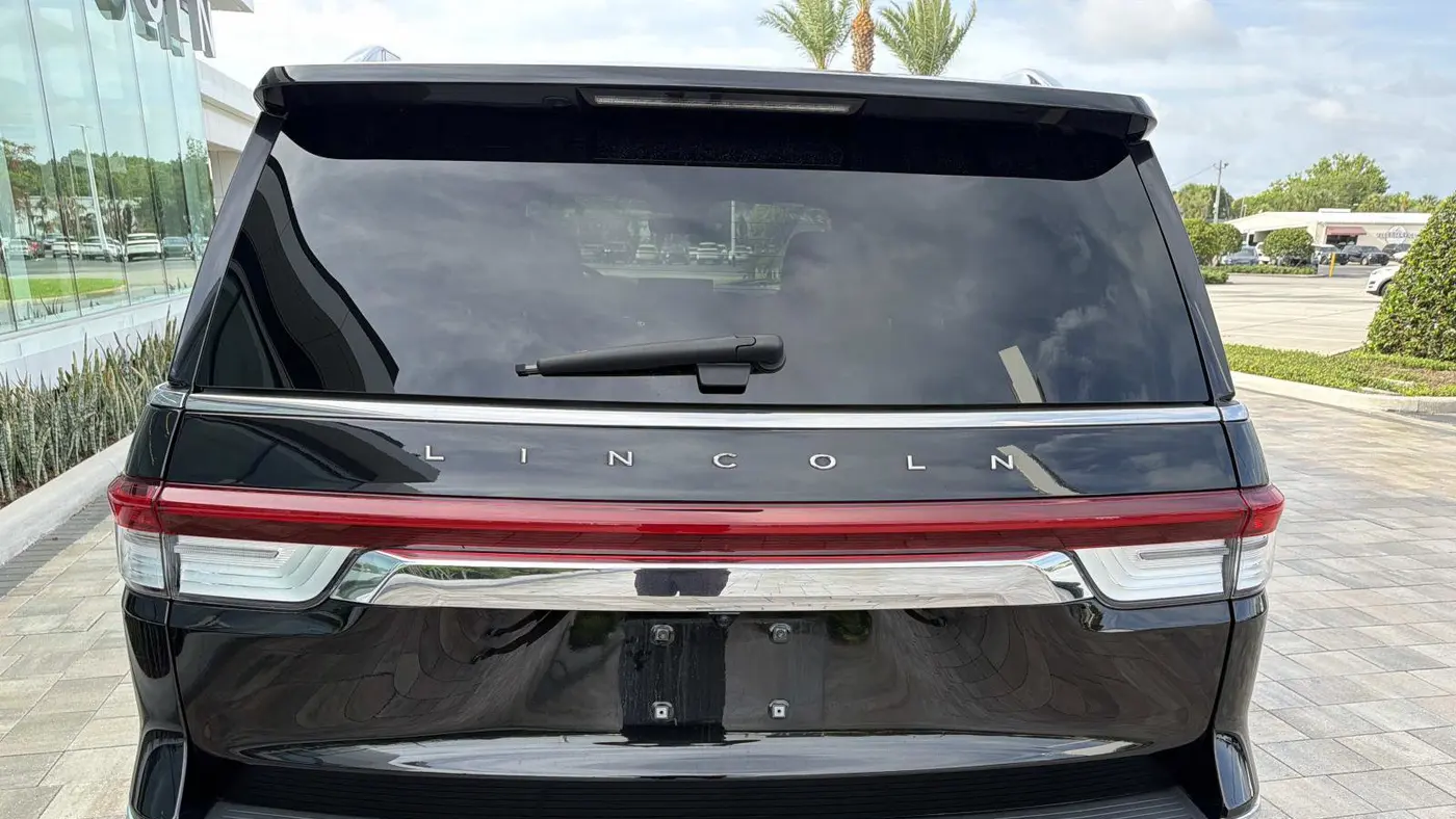 2023 Lincoln Navigator Reserve