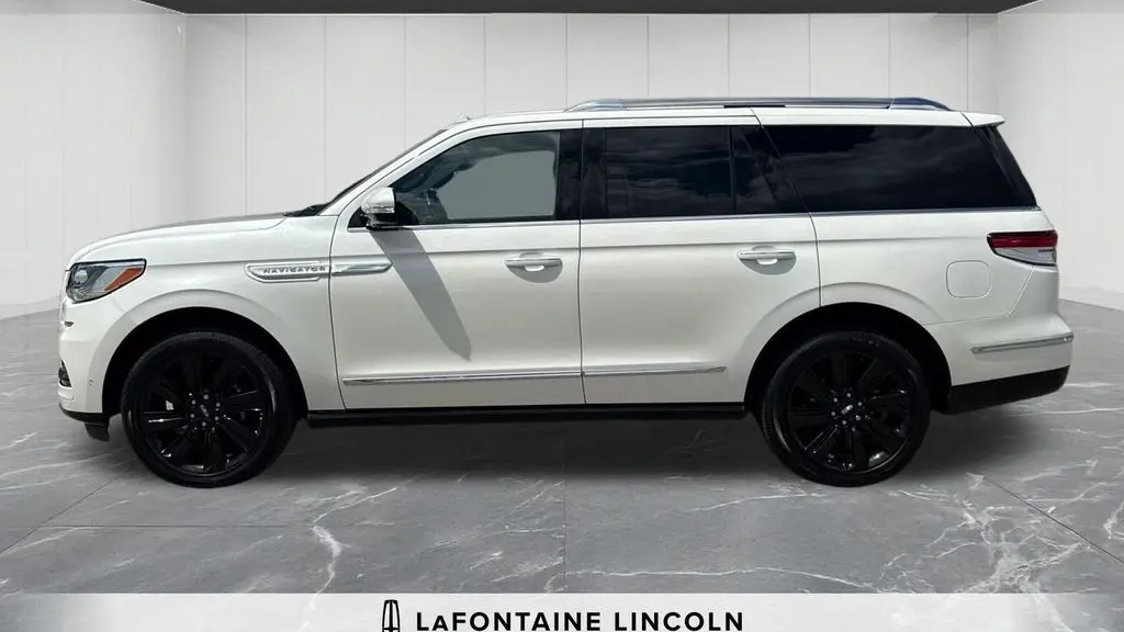 2023 Lincoln Navigator Reserve