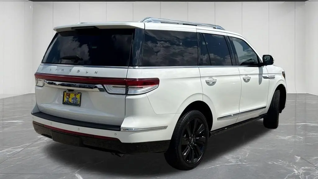 2023 Lincoln Navigator Reserve